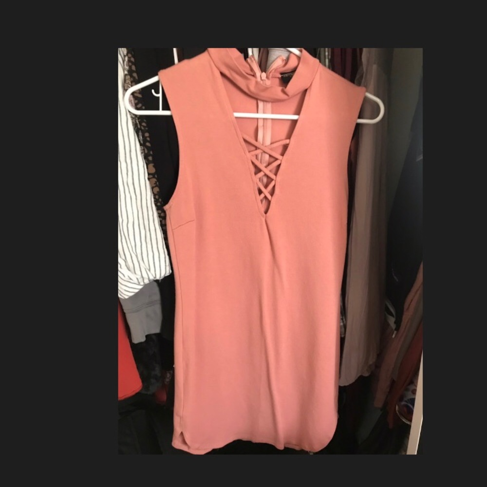 Fitted pink dress